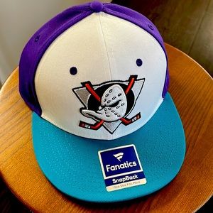 Brand New Vintage Logo Anaheim Mighty Ducks SnapBack Hat